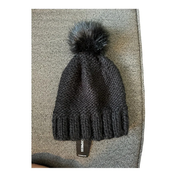 Knit Express Beanie - Picture 5 of 6